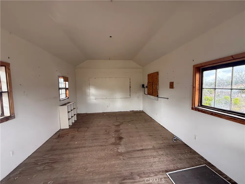 45051 Bonny Lane Aguanga, CA 92536