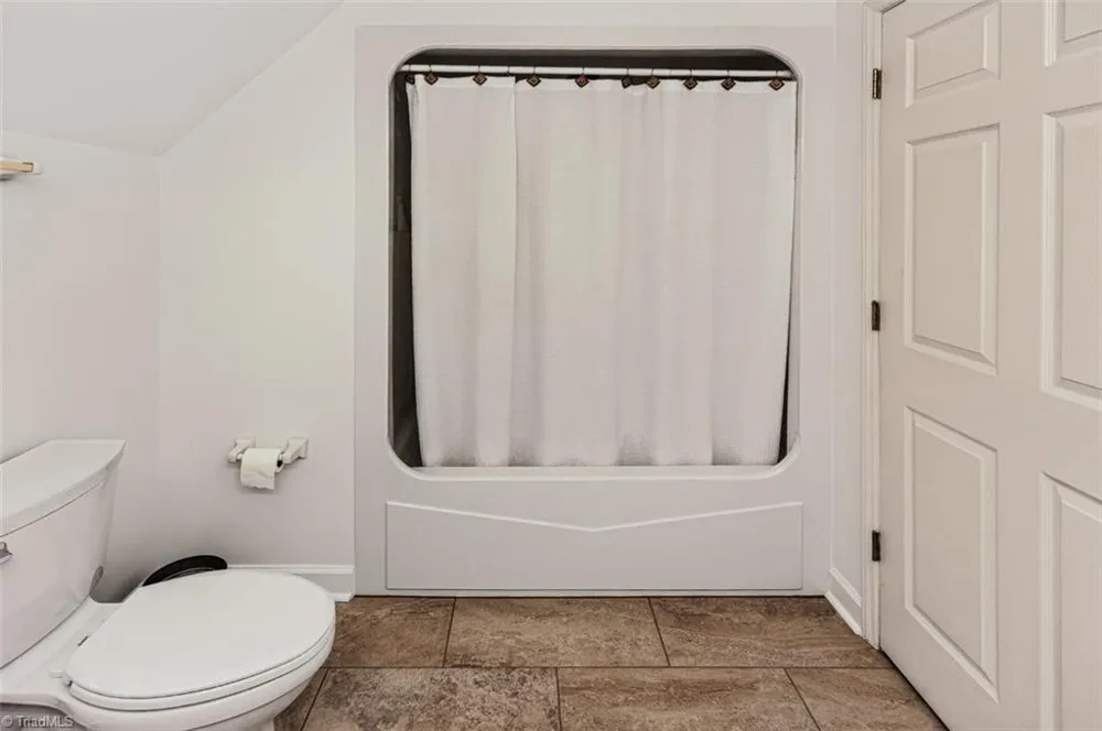 661 Nassau Trail Asheboro, NC 27205