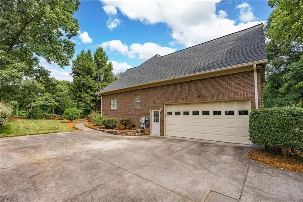 661 Nassau Trail Asheboro, NC 27205
