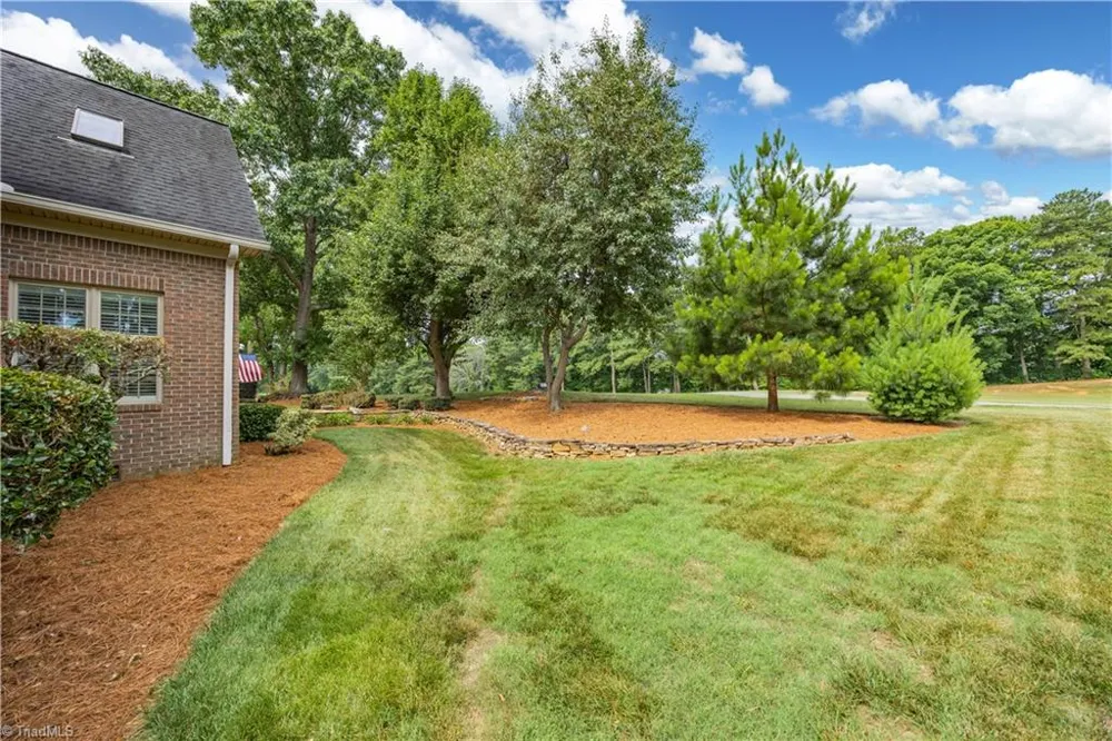 661 Nassau Trail Asheboro, NC 27205