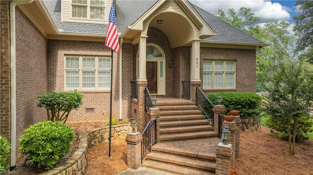 661 Nassau Trail Asheboro, NC 27205