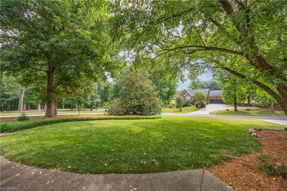 661 Nassau Trail Asheboro, NC 27205