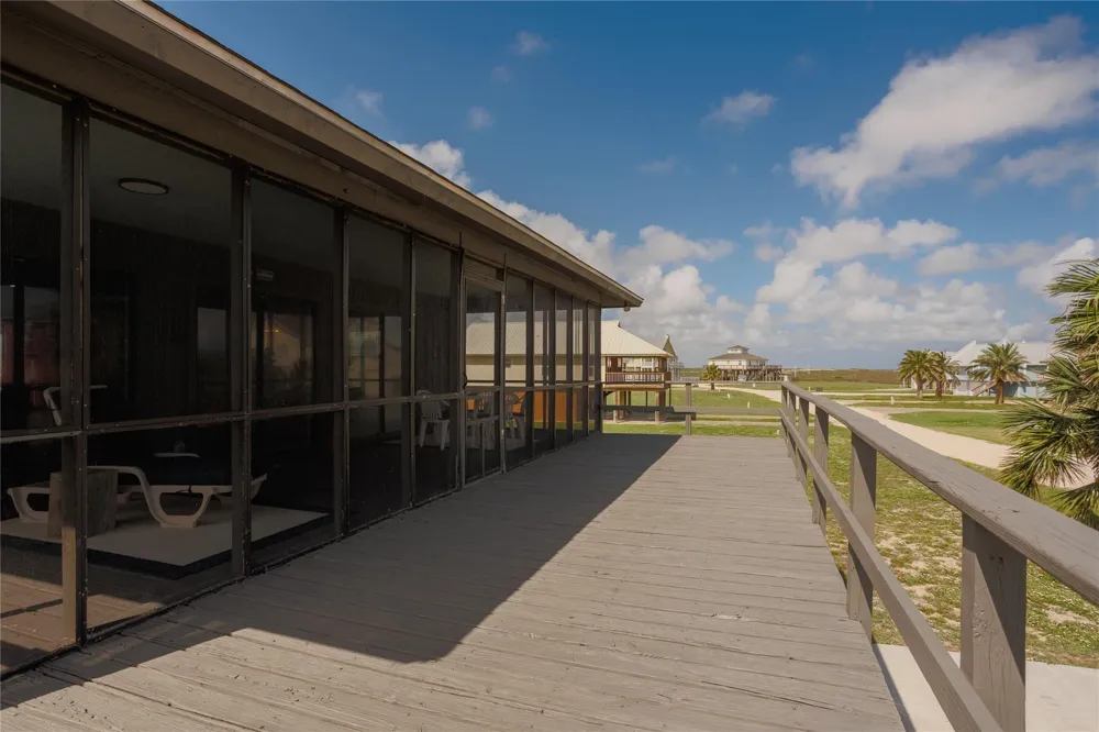 352 Driftwood Drive Matagorda, TX 77457