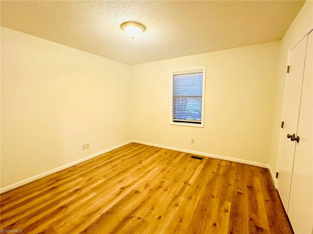 2101 Aspen Way Winston-Salem, NC 27106