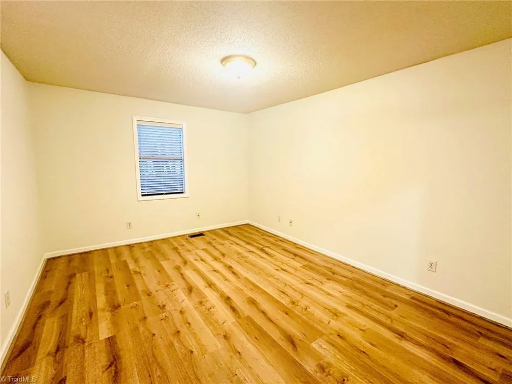 2101 Aspen Way Winston-Salem, NC 27106
