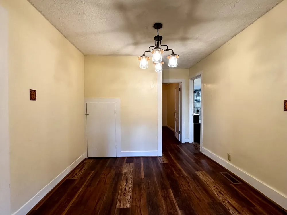 3328 Church St Burns, TN 37029