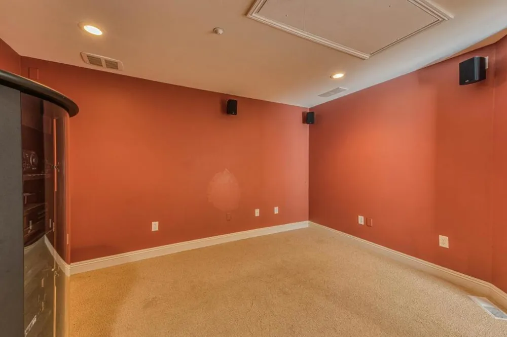 17650 Olson Place Salinas, CA 93907