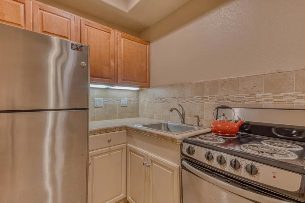 17650 Olson Place Salinas, CA 93907