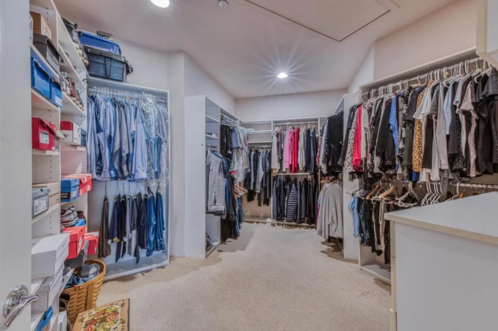 17650 Olson Place Salinas, CA 93907
