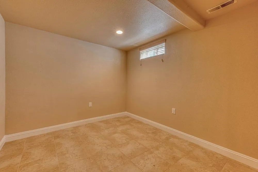 17650 Olson Place Salinas, CA 93907