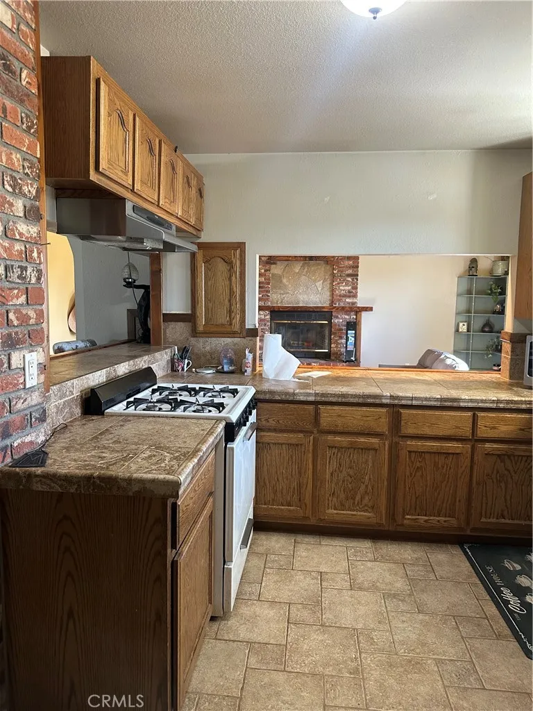 9181 Visalia Lucerne Valley, CA 92356