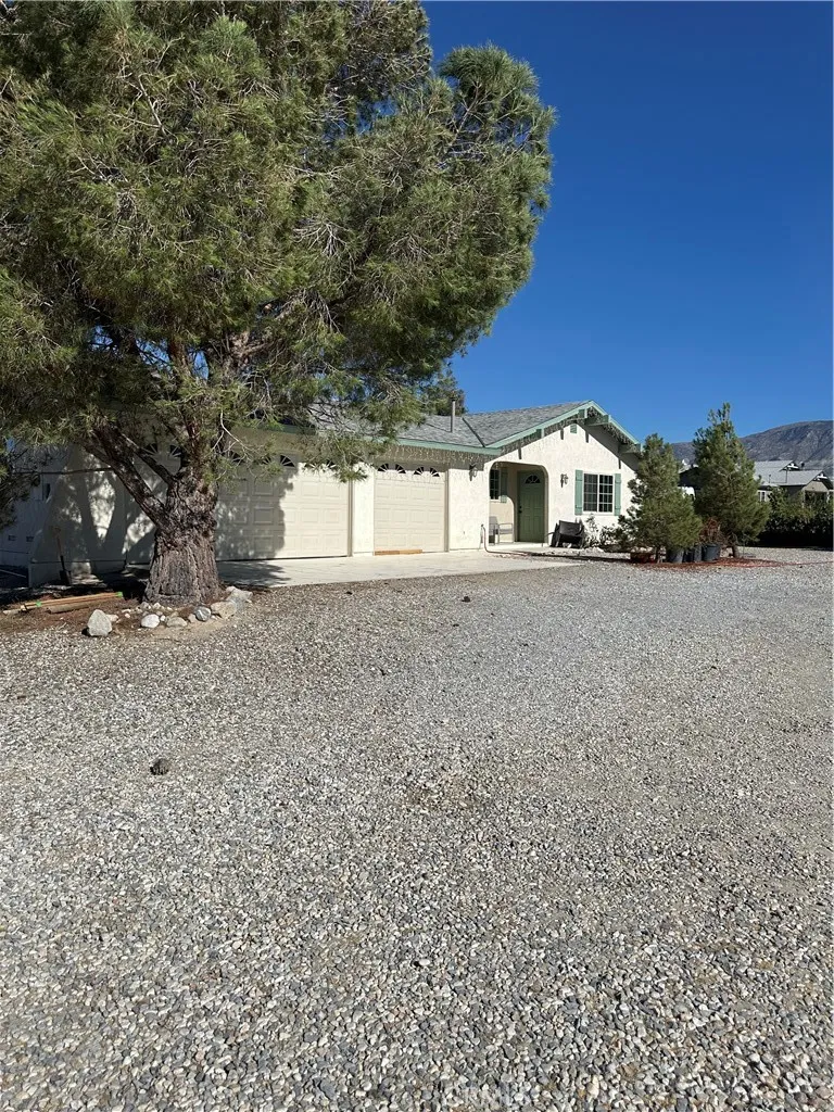 9181 Visalia Lucerne Valley, CA 92356