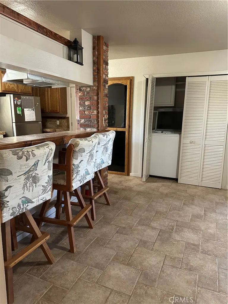 9181 Visalia Lucerne Valley, CA 92356