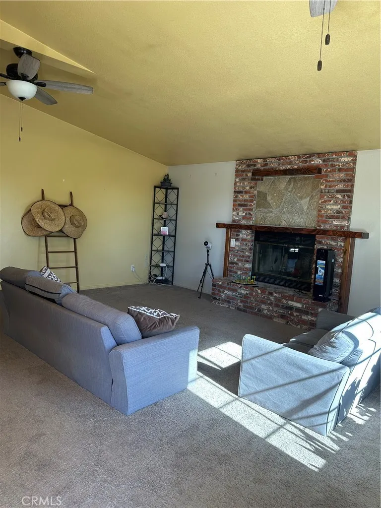 9181 Visalia Lucerne Valley, CA 92356