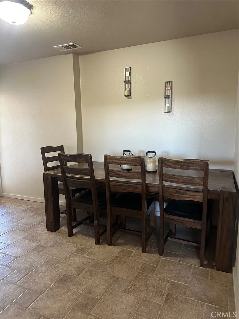 9181 Visalia Lucerne Valley, CA 92356