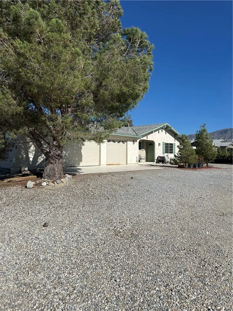 9181 Visalia Lucerne Valley, CA 92356