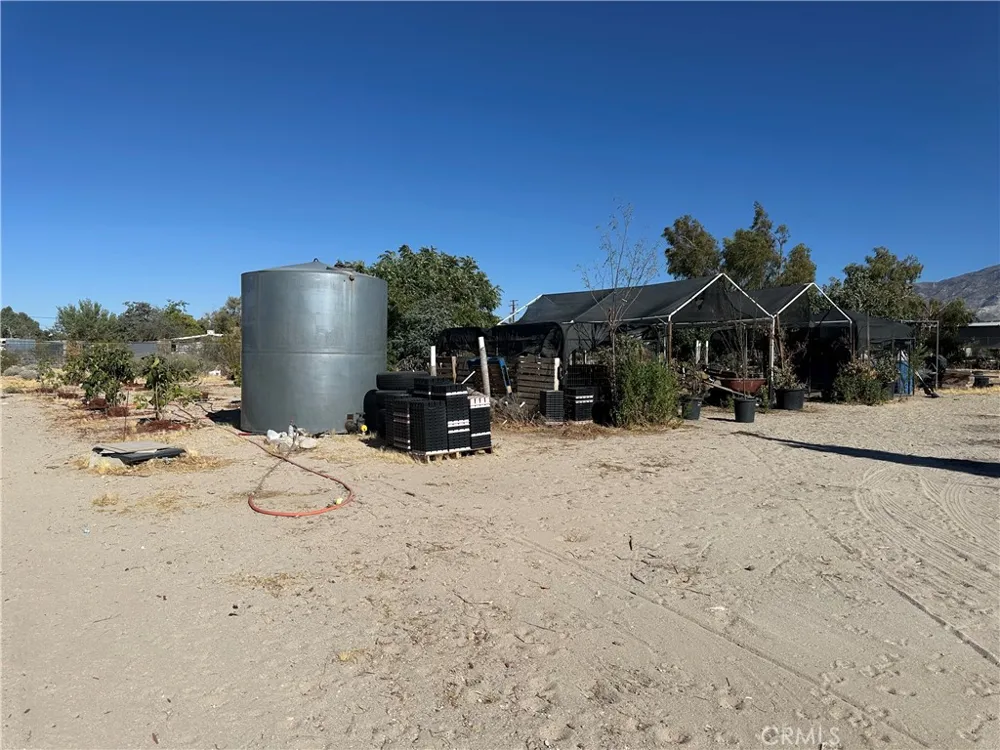 9181 Visalia Lucerne Valley, CA 92356