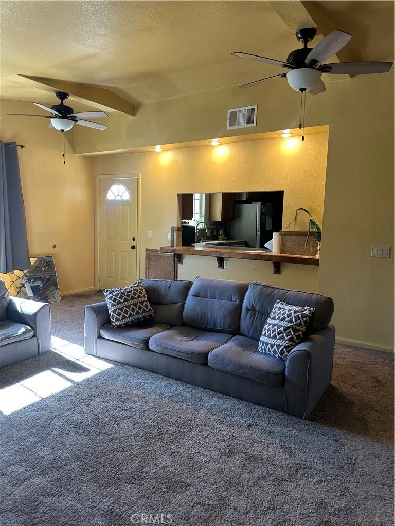 9181 Visalia Lucerne Valley, CA 92356