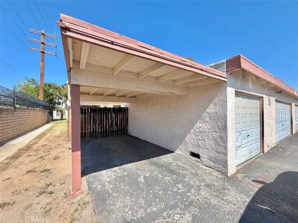 345 Eucalyptus Avenue #1 Rialto, CA 92376