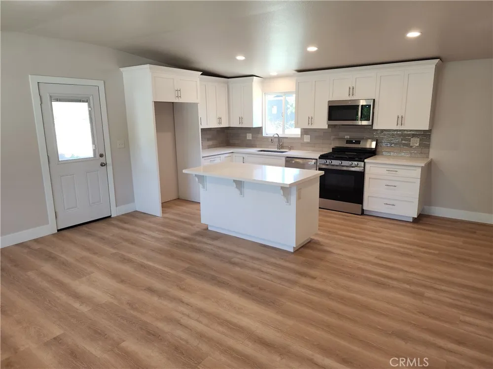 13 Meadowview Oroville, CA 95966