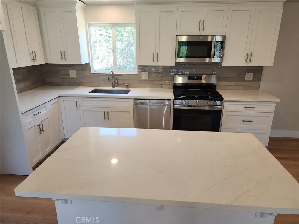 13 Meadowview Oroville, CA 95966
