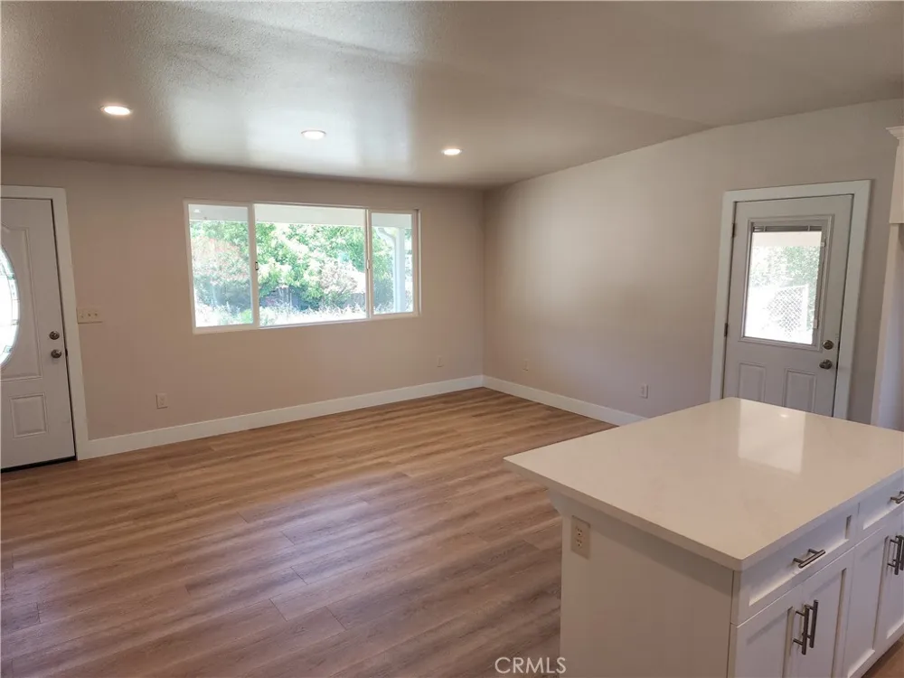 13 Meadowview Oroville, CA 95966