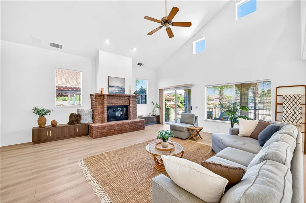 24140 Cruise Circle Canyon Lake, CA 92587