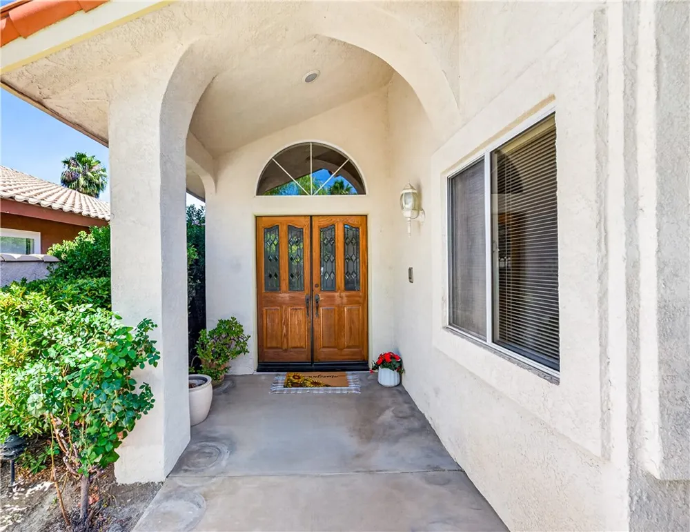 24140 Cruise Circle Canyon Lake, CA 92587