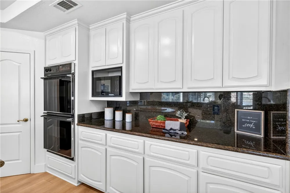 24140 Cruise Circle Canyon Lake, CA 92587