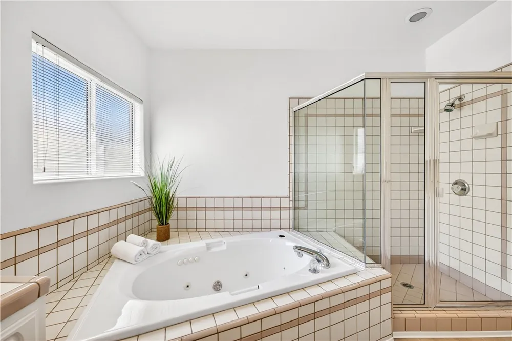 24140 Cruise Circle Canyon Lake, CA 92587