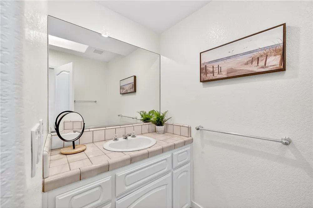 24140 Cruise Circle Canyon Lake, CA 92587