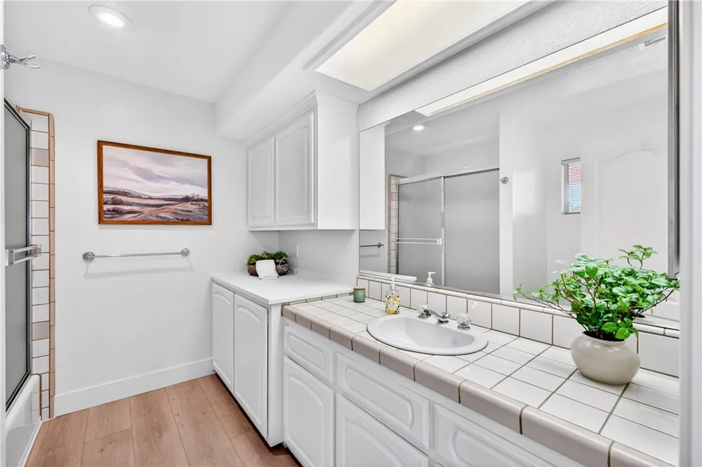 24140 Cruise Circle Canyon Lake, CA 92587