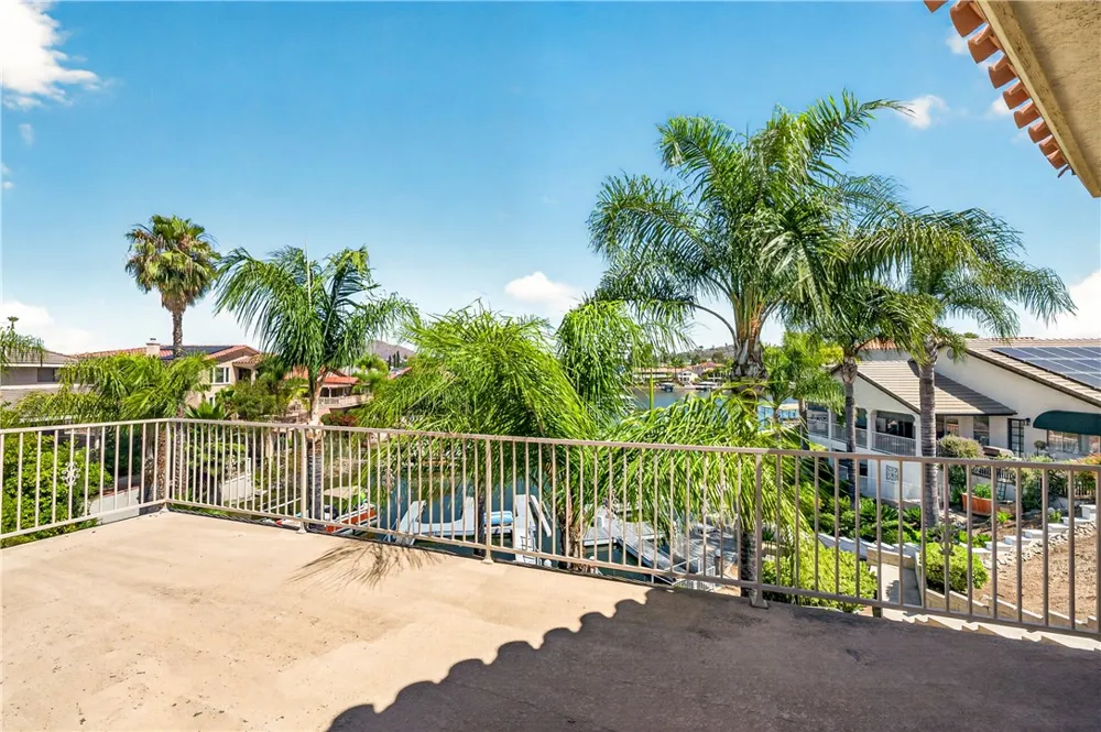 24140 Cruise Circle Canyon Lake, CA 92587