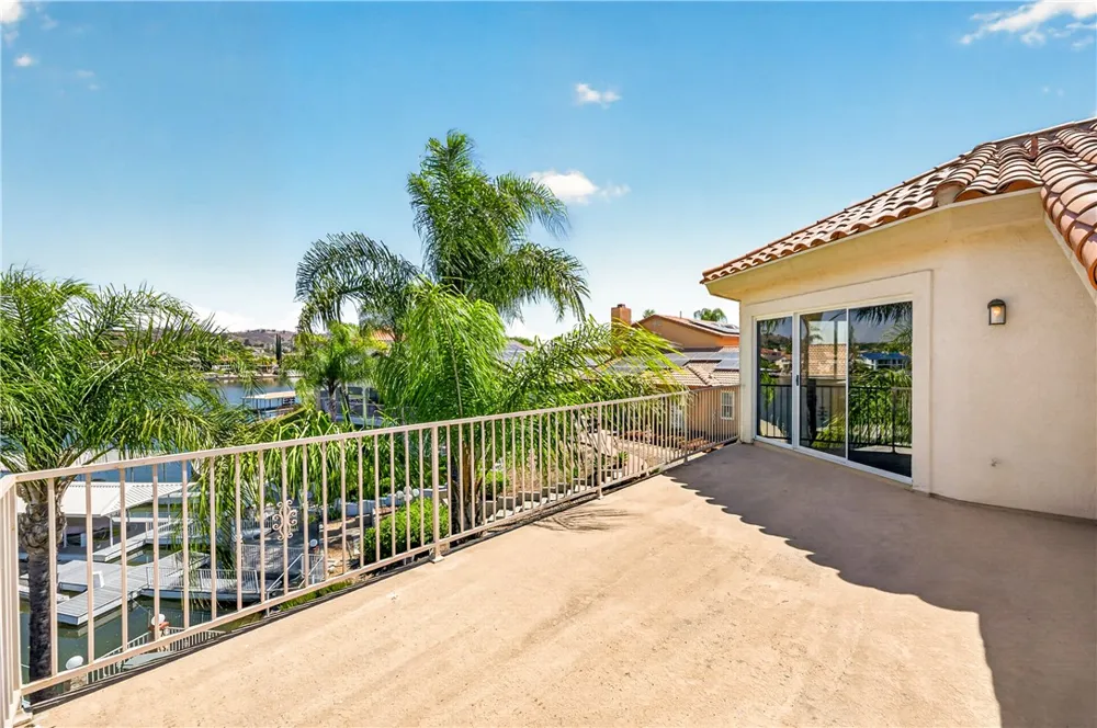 24140 Cruise Circle Canyon Lake, CA 92587