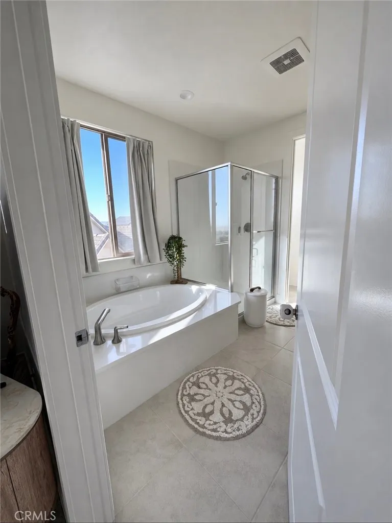 1104 Sunridge Hollister, CA 95023
