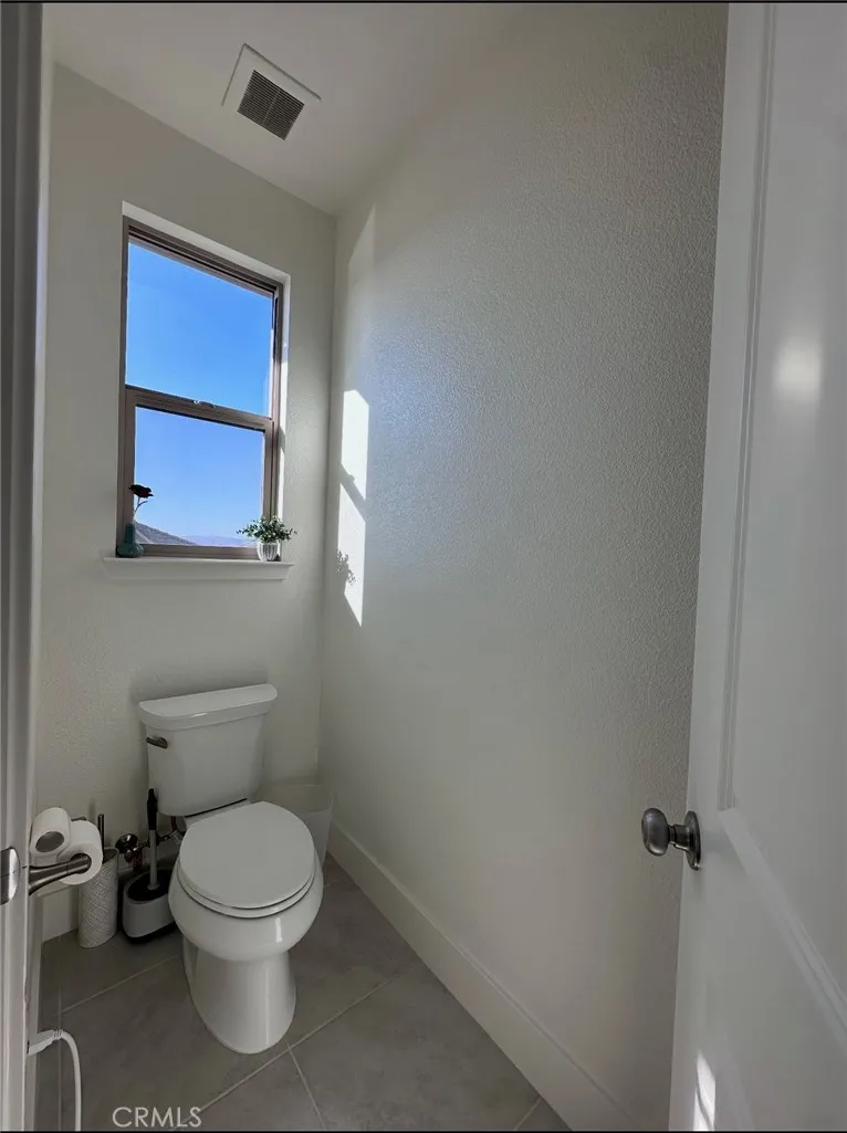1104 Sunridge Hollister, CA 95023