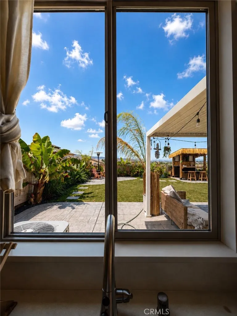 1104 Sunridge Hollister, CA 95023