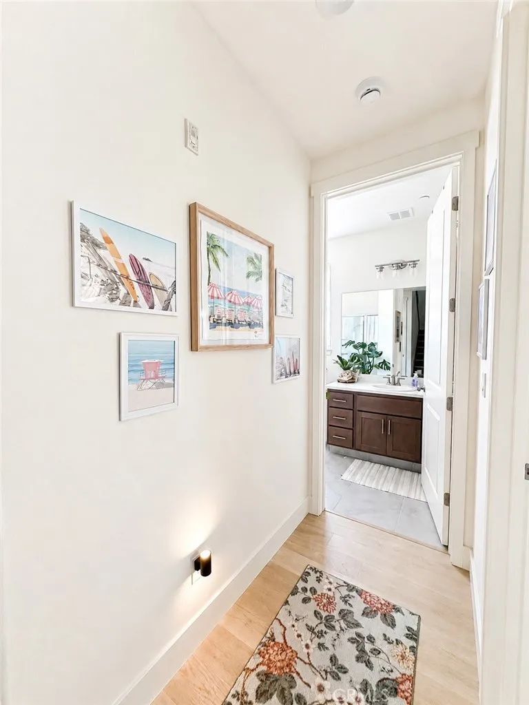1104 Sunridge Hollister, CA 95023