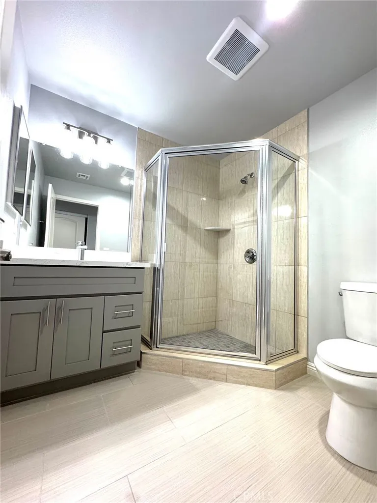 15616 Amar Road #B La Puente, CA 91744