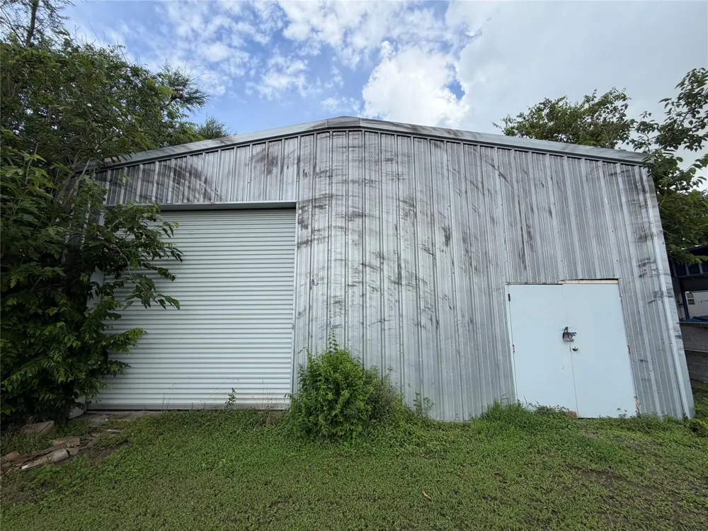13326 Gin Road Kendleton, TX 77451