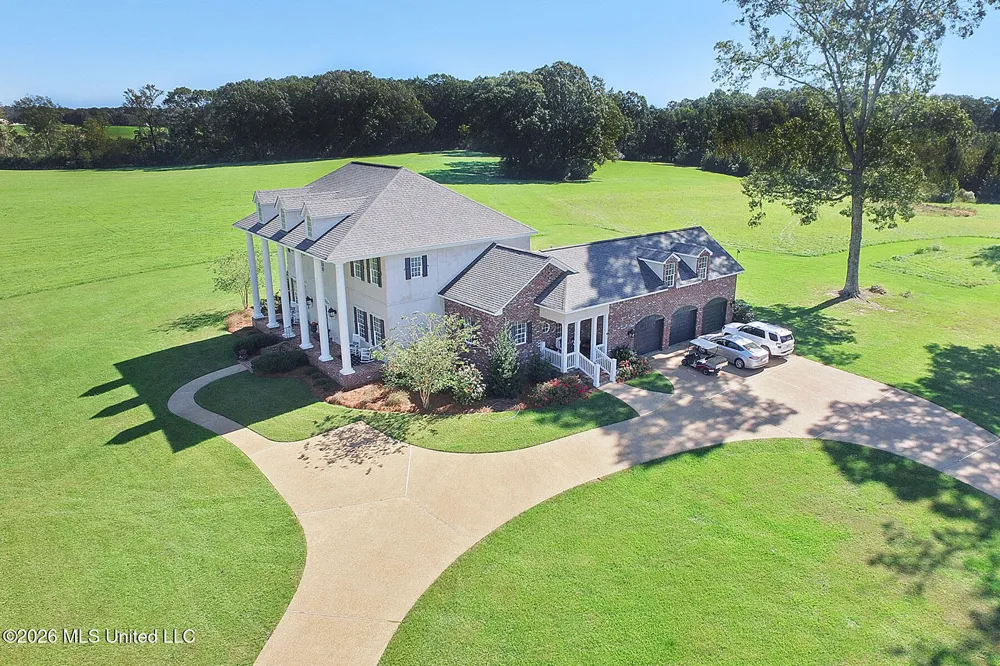 1735 Alana Drive Terry, MS 39170