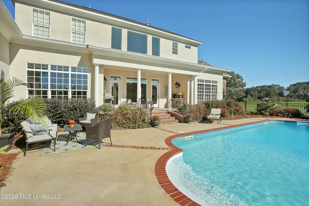 1735 Alana Drive Terry, MS 39170