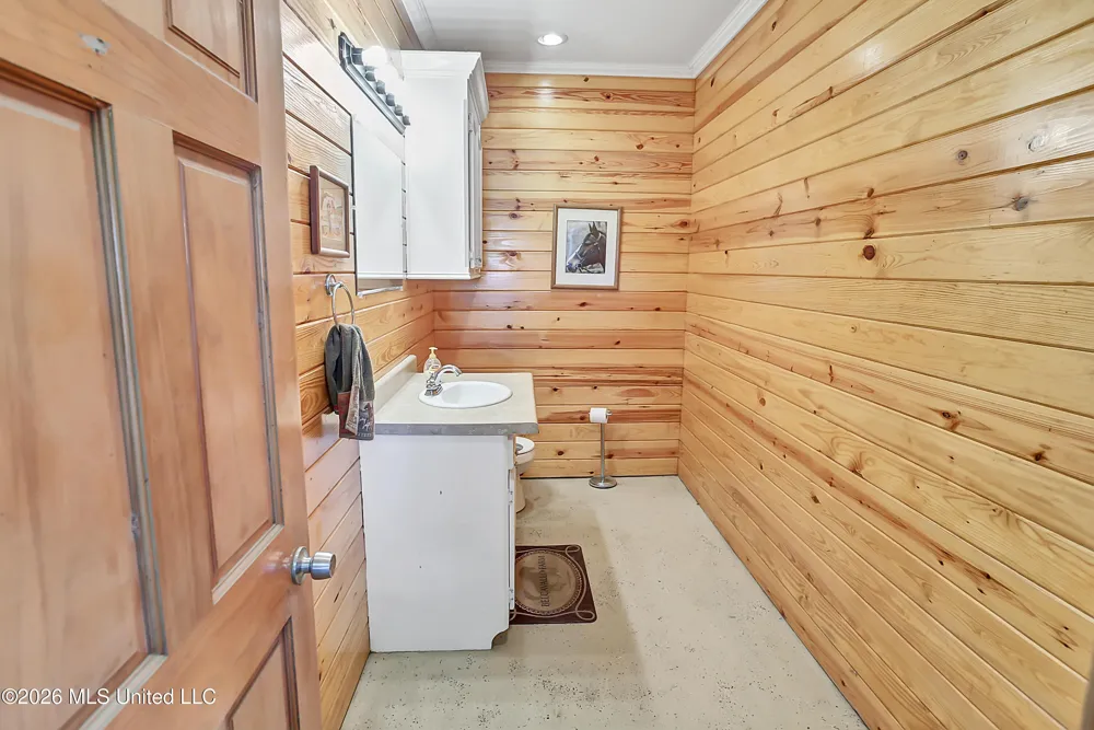 1735 Alana Drive Terry, MS 39170