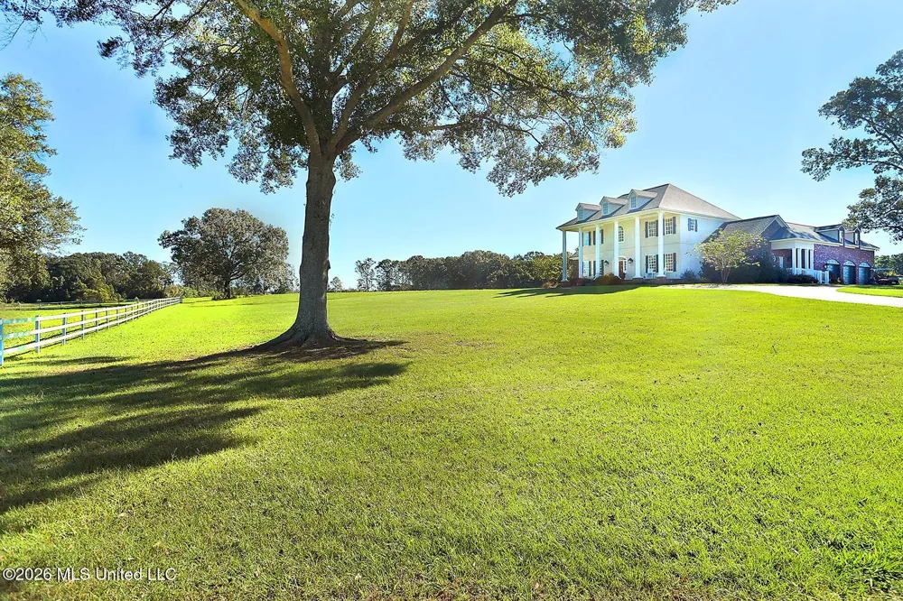 1735 Alana Drive Terry, MS 39170
