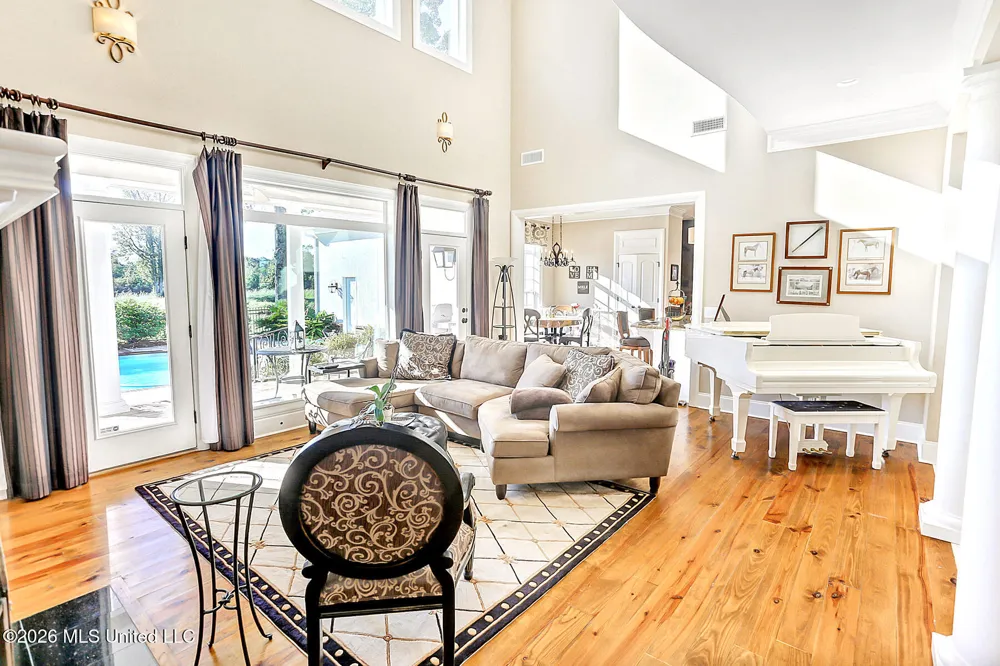 1735 Alana Drive Terry, MS 39170