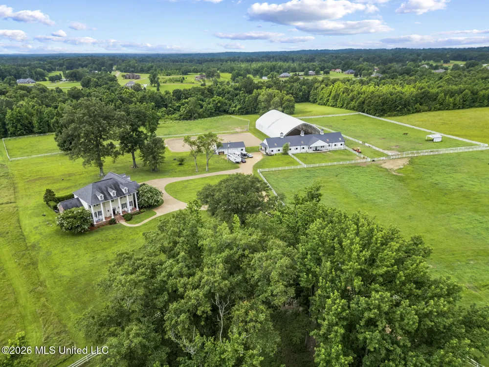 1735 Alana Drive Terry, MS 39170