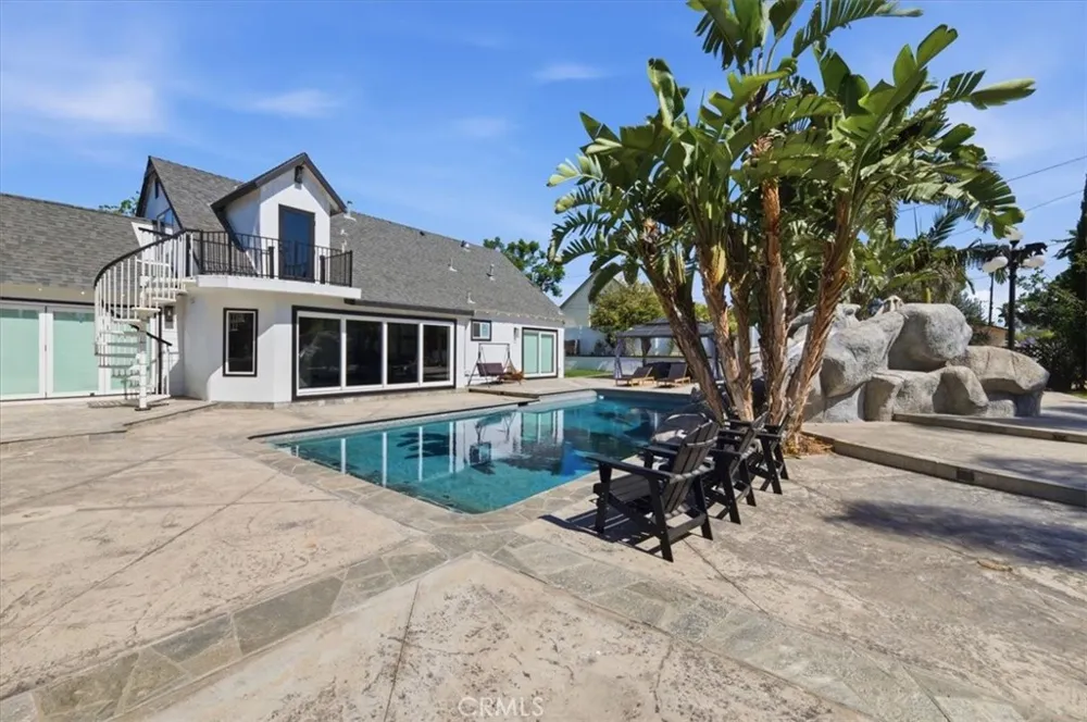 2171 Indian Horse Norco, CA 92860