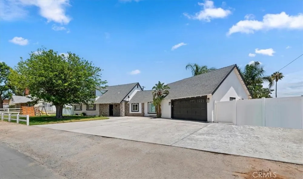 2171 Indian Horse Norco, CA 92860