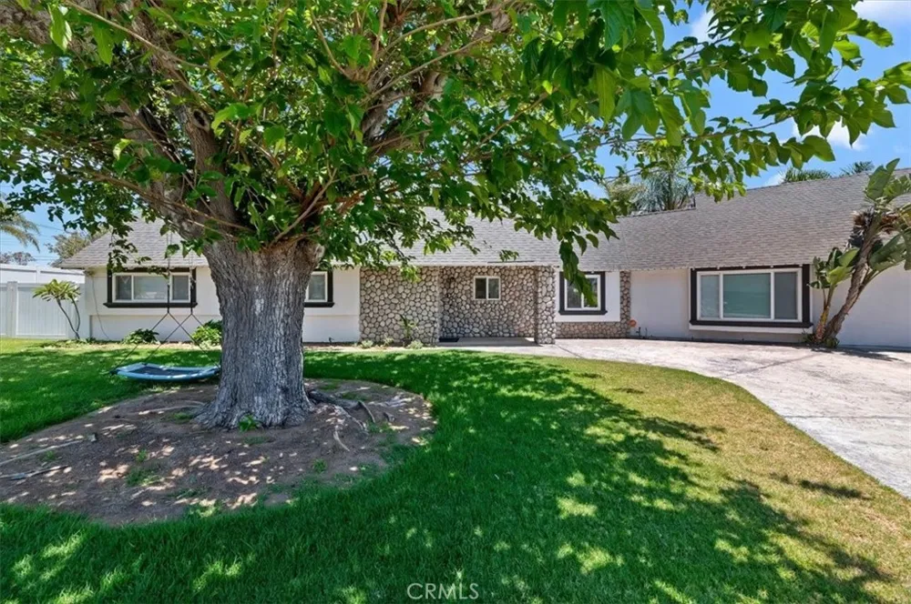 2171 Indian Horse Norco, CA 92860
