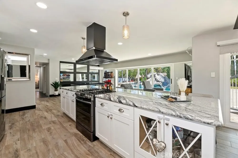 2171 Indian Horse Norco, CA 92860